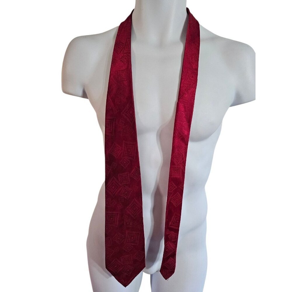 David Taylor Men's Geometric Jacquard Tie Burgundy Red Necktie - Picture 2 of 5